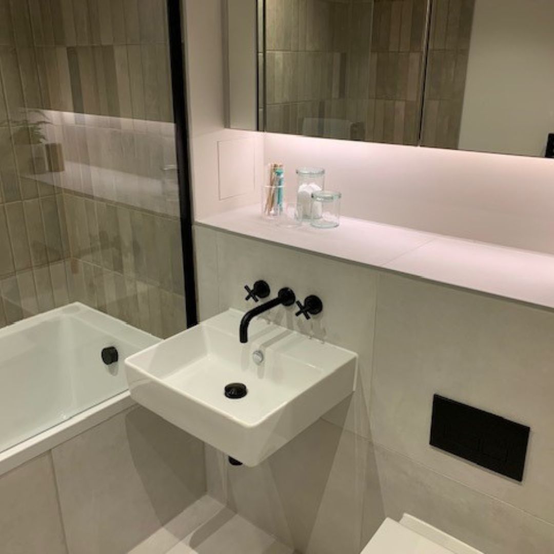 Cornwall-House---Wardrobes-&-Bathrooms