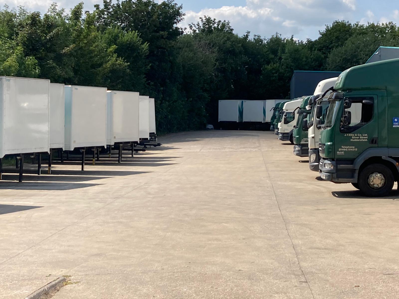 Ellis-Trucks-2