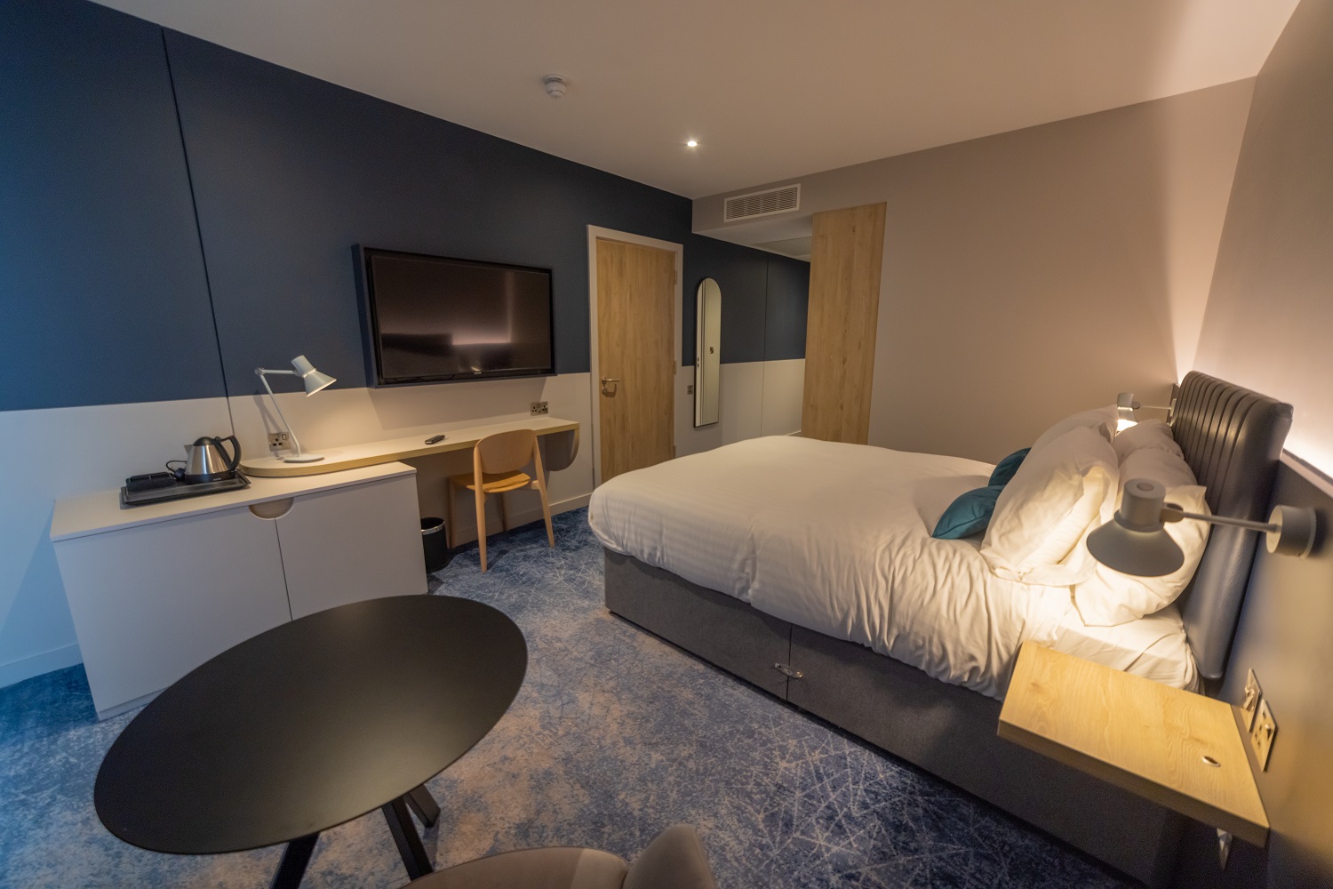 Leonardo-Hotel-2