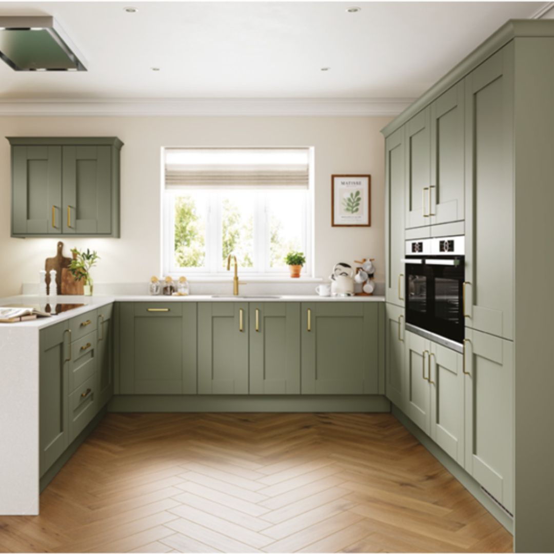 New-England-Chunky-shaker-kitchen-range-with-woodgrain-effect-in-Reed-Green