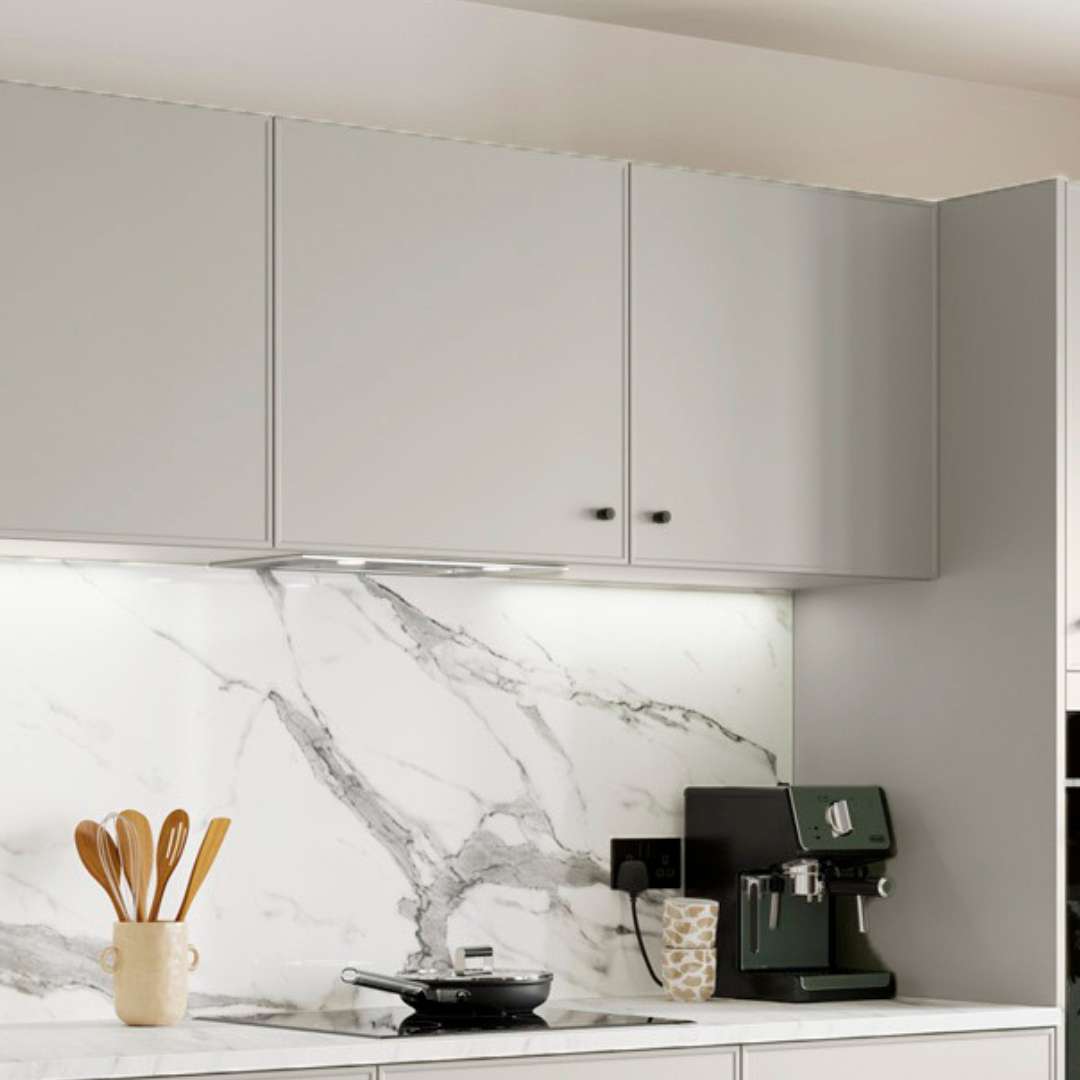Metropolitan---Narrow-shaker-kitchen-range-with-a-Light-Grey-Close-Up